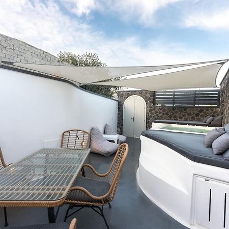 Sun Naam Home Santorini With Heated Jacuzzi Karterados (Santorini) Exterior foto