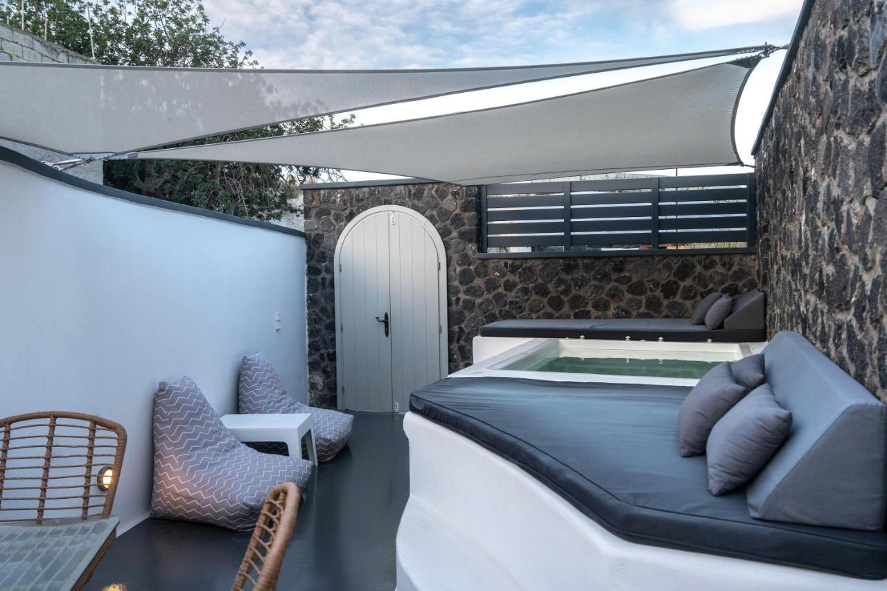 Sun Naam Home Santorini With Heated Jacuzzi Karterados (Santorini) Exterior foto